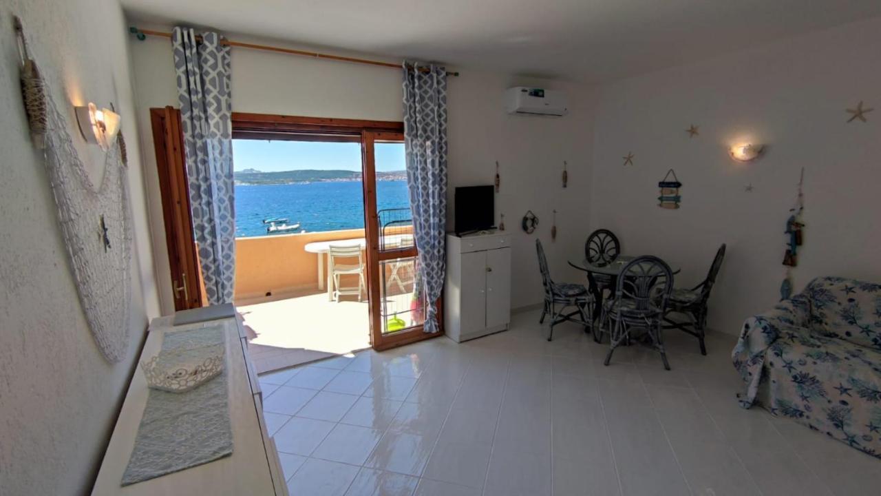 Appartamento Oltremare Vista Mare La Maddalena  Eksteriør billede
