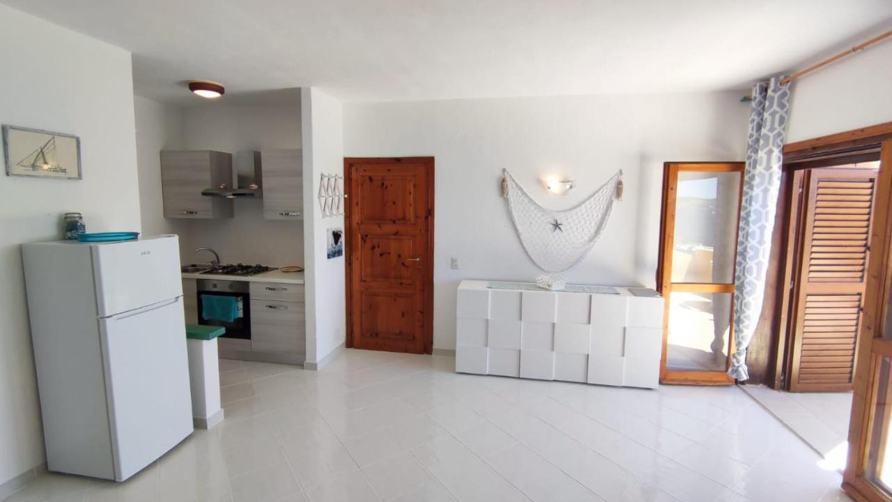 Appartamento Oltremare Vista Mare La Maddalena  Eksteriør billede